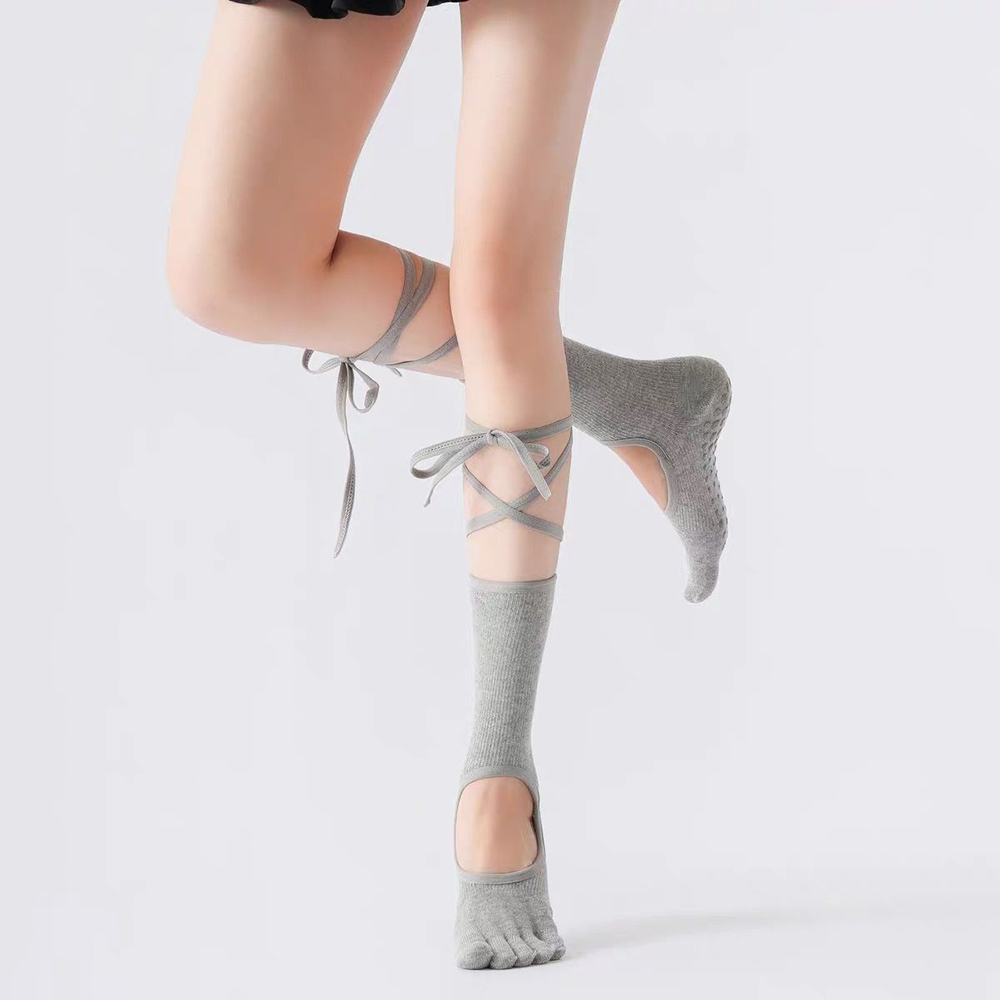 Lace-up Ballet Yoga Socks Wome - đánh giá và giá Yoga Of Fitness